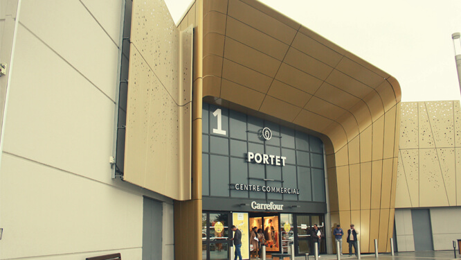 Portet shopping center, in France, receives ViaDirect wayfinding kiosks